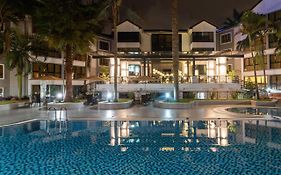 Cysuites Apartment Hotel